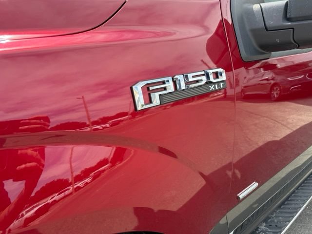Used 2017 Ford F150 XLT w/ Equipment Group 302A Luxury AWD/4WD image 3