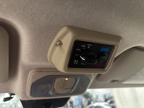 Used 2016 RAM ProMaster 2500 image 21