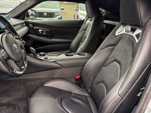 Used 2022 Toyota Supra Premium w/ Driver Assist Package RWD image 17