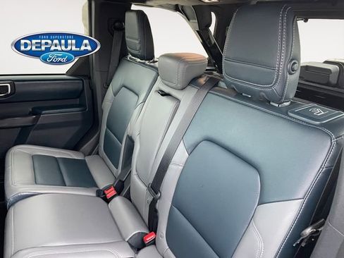 Used 2024 Ford Bronco Outer Banks image 17
