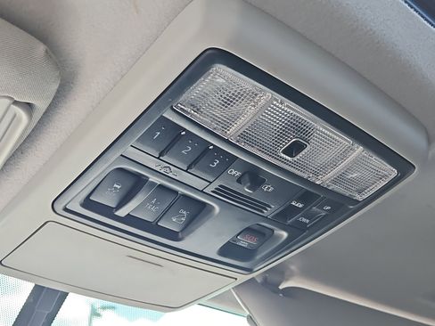 Used 2016 Toyota 4Runner Limited image 22