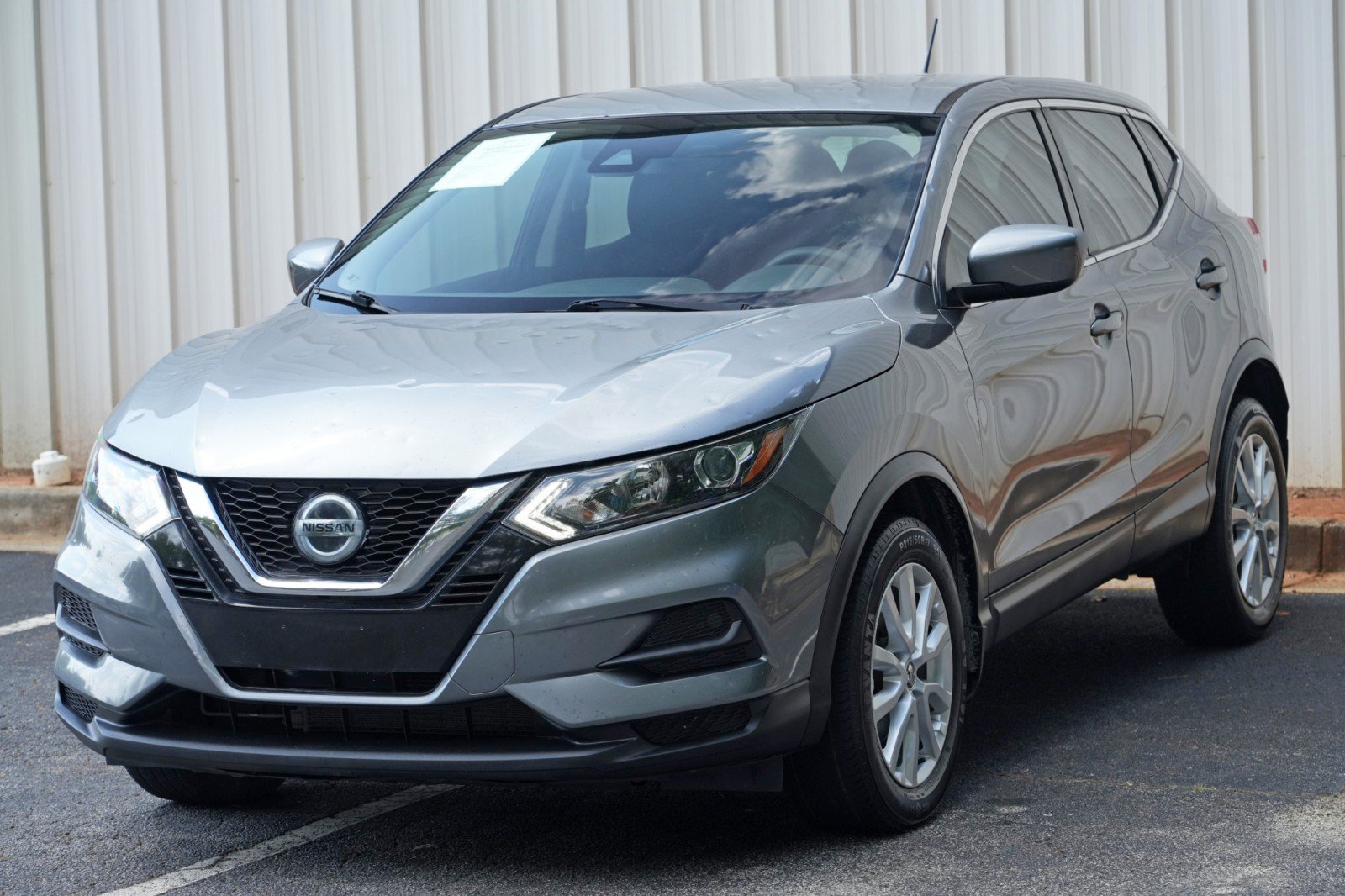 Used 2020 Nissan Rogue Sport S w/ Appearance Package FWD image 40