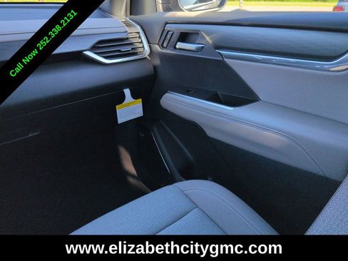 New 2026 GMC Acadia Elevation FWD image 19