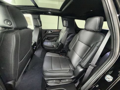 New 2026 GMC Yukon Denali w/ Sun & Power Step Package image 25