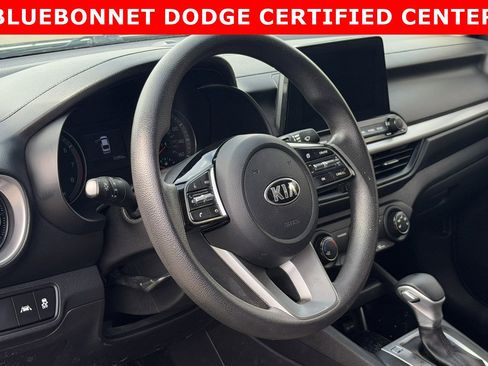 Used 2021 Kia Forte LXS FWD image 13