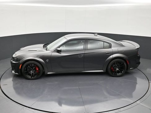Used 2022 Dodge Charger SRT Hellcat w/ Harman/Kardon Audio Group RWD image 13