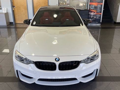 Used 2016 BMW M4 Coupe image 9
