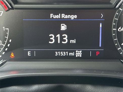 Certified 2024 Cadillac XT5 Luxury w/ LPO, Floor Liner Package image 38