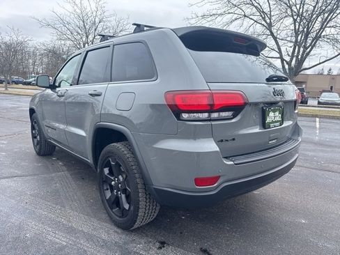 Used 2021 Jeep Grand Cherokee Freedom Edition image 5
