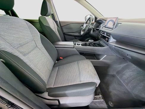 Used 2023 Nissan Rogue SV AWD/4WD image 21