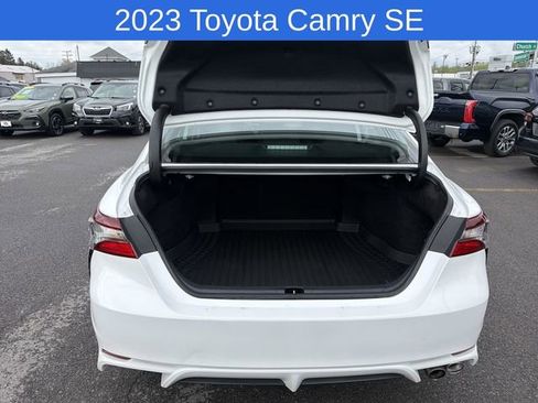 Used 2023 Toyota Camry SE AWD/4WD image 28