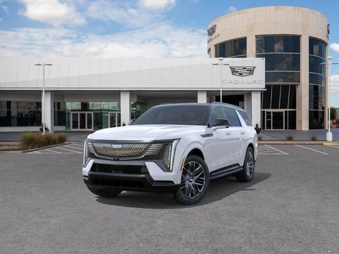 New 2026 Cadillac Escalade IQL Sport 1 w/ LPO, ONYX Package AWD/4WD image 8