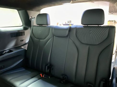 Used 2024 Hyundai Palisade Calligraphy image 33