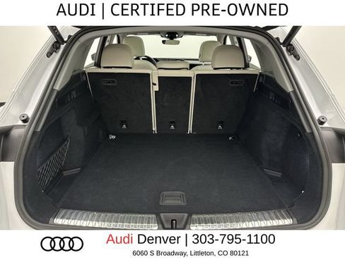 Certified 2025 Audi Q5 Premium w/ 19" Wheel Package AWD/4WD image 23