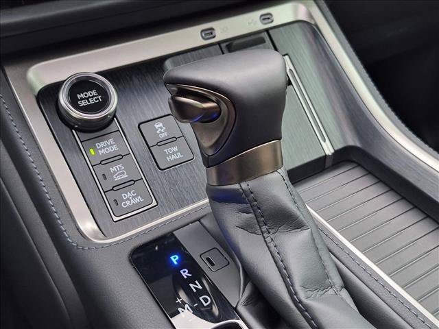 Used 2025 Lexus GX 550 AWD/4WD image 12