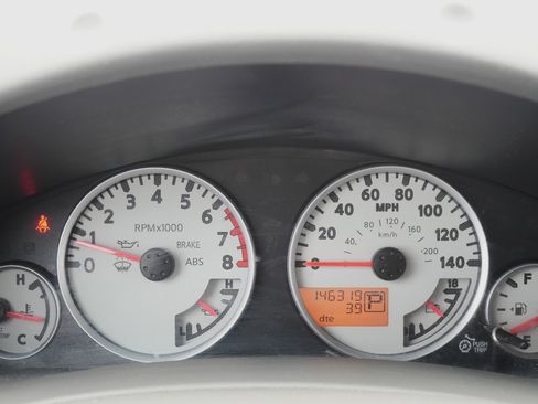 Used 2016 Nissan Frontier Desert Runner image 17