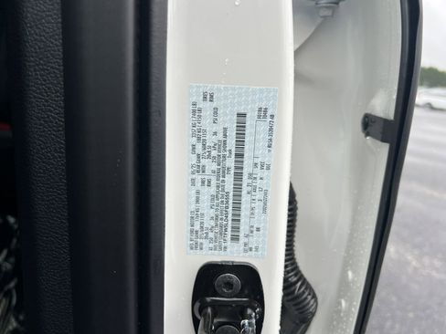 New 2025 Ford F150 Lariat w/ Equipment Group 501A Mid image 18