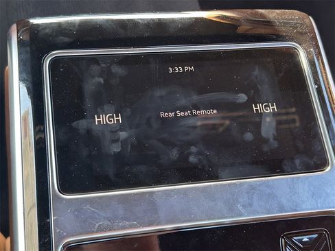 Used 2022 Audi A8 L 3.0T image 27