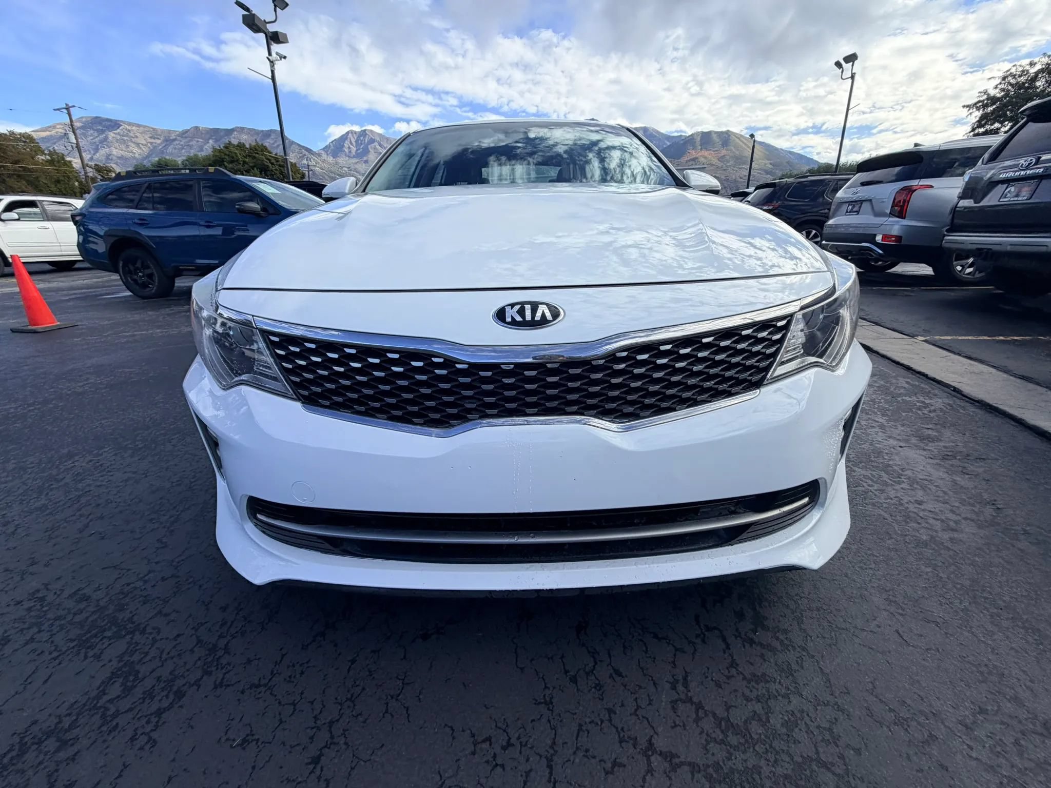 Used 2016 Kia Optima SX FWD image 9