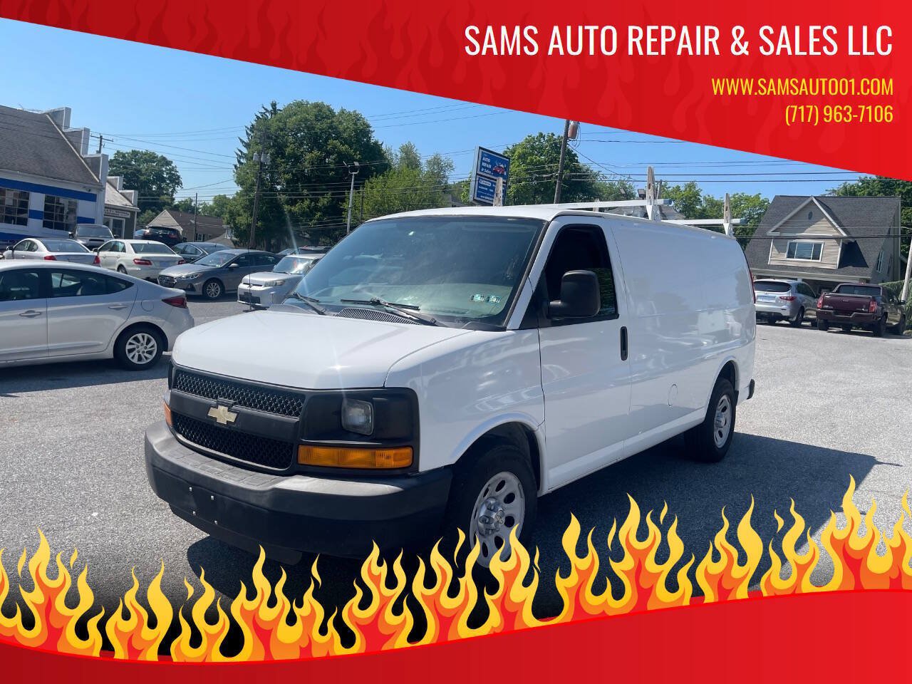 Used 2012 Chevrolet Express 1500 RWD image 1