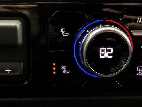 New 2026 GMC Sierra 1500 Elevation w/ Elevation Select Package AWD/4WD image 5