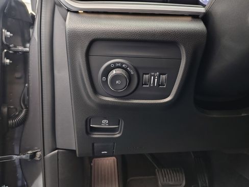 New 2025 Jeep Grand Cherokee L Limited w/ Luxury Tech Group II image 42