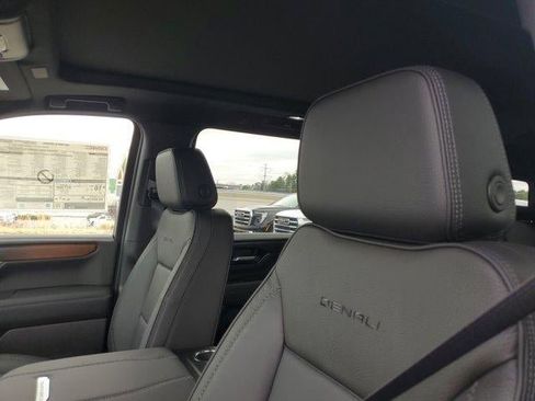 New 2026 GMC Yukon XL Denali w/ Sun & Power Step Package image 20