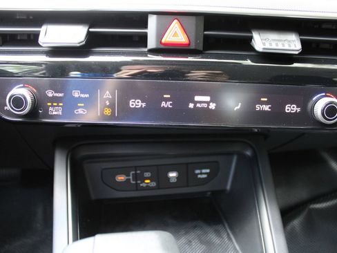 New 2026 Kia K5 LXS FWD image 35