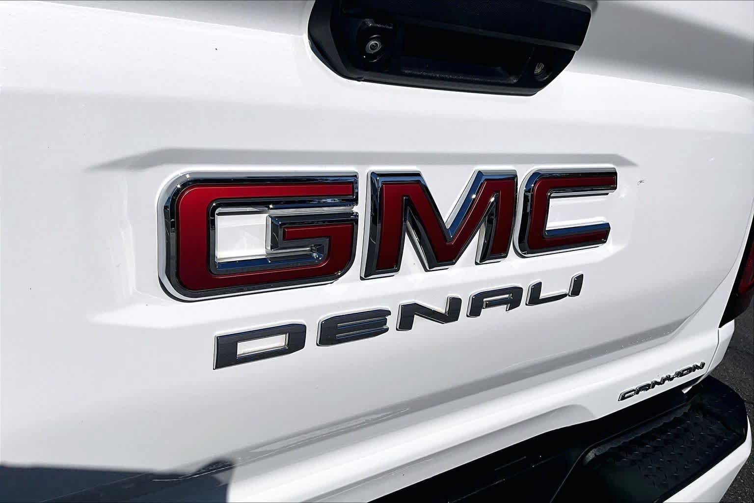 Used 2023 GMC Canyon Denali AWD/4WD image 31