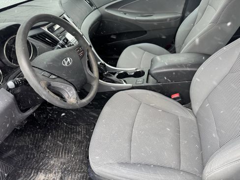 Used 2014 Subaru Forester 2.5i Premium image 6