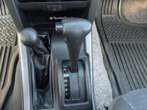 Used 2004 Nissan Xterra SE w/ (Pro) Protection Pkg image 37