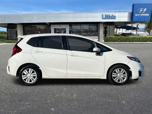 Used 2017 Honda Fit LX image 9