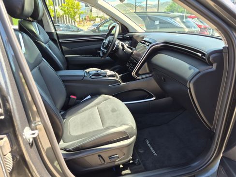 Certified 2022 Hyundai Tucson Limited AWD/4WD image 34