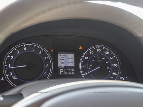 Used 2015 INFINITI Q40 w/ Navigation Package RWD image 28