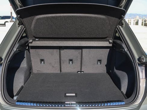 New 2025 Audi Q3 2.0T Premium image 45