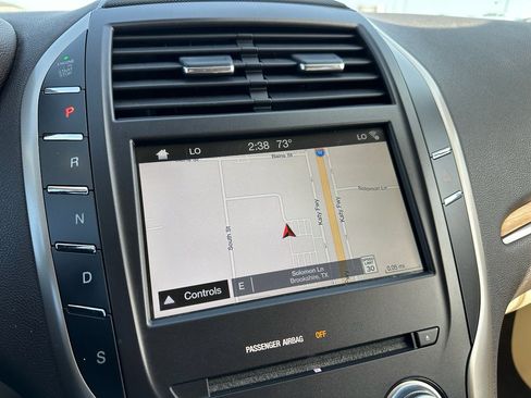 Used 2016 Lincoln MKC Select w/ Select Plus Package image 20