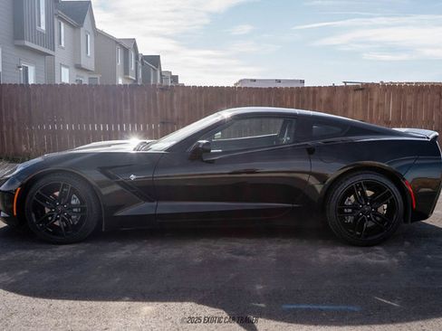 Used 2018 Chevrolet Corvette Stingray Coupe w/ 1LT image 3