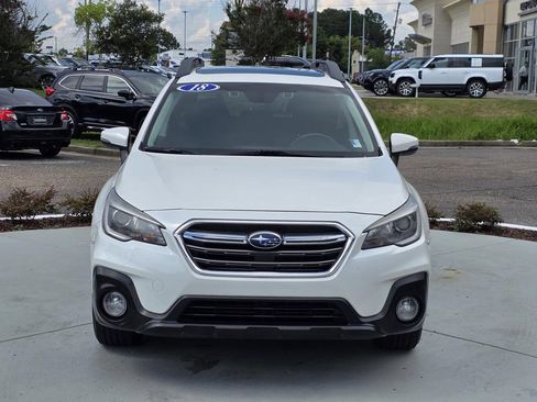 Used 2018 Subaru Outback 2.5i Premium AWD/4WD image 2