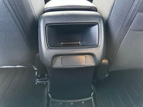 Used 2025 Honda HR-V Sport image 12