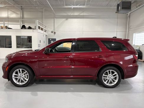 Used 2023 Dodge Durango R/T w/ Trailer Tow Group IV AWD/4WD image 4
