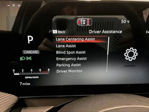 New 2026 Nissan Kicks SR w/ Cold Weather Package FWD image 28