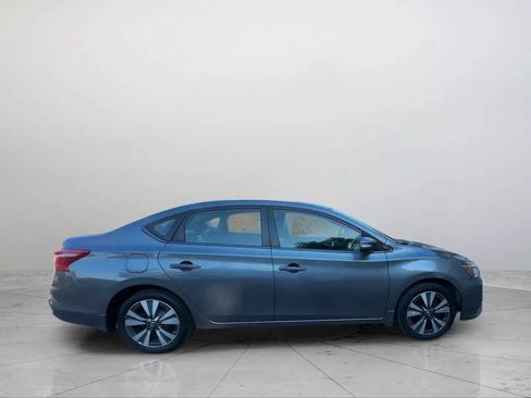Used 2019 Nissan Sentra SL FWD image 14