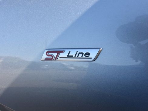 Used 2024 Ford Escape ST-Line image 7