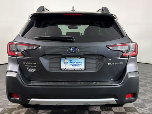 Used 2025 Subaru Outback Limited w/ Popular Package #2 AWD/4WD image 8
