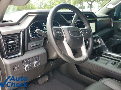 Used 2024 GMC Sierra 2500 Denali w/ Denali Reserve Package AWD/4WD image 19