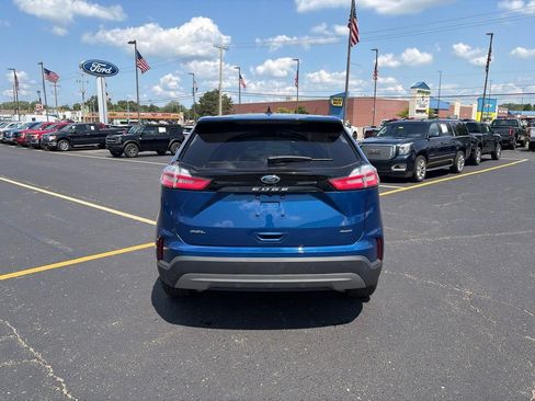 Used 2023 Ford Edge SEL w/ Convenience Package AWD/4WD image 6