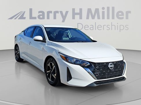 Used 2024 Nissan Sentra SV FWD image 7