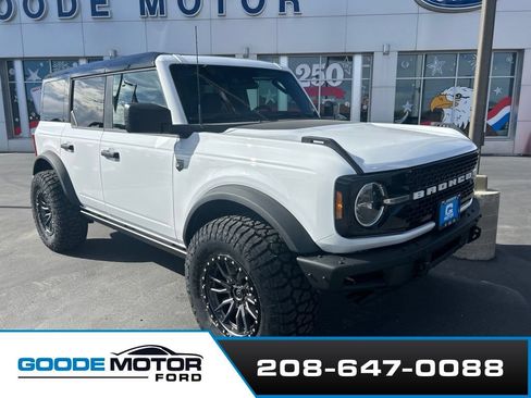 New 2026 Ford Bronco Big Bend w/ Black Diamond Package AWD/4WD image 1