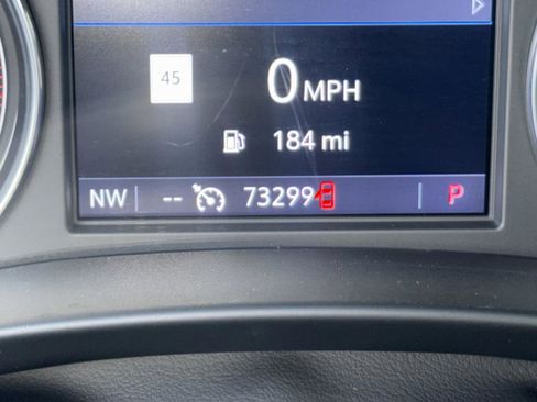 Used 2020 Buick Enclave Essence w/ Sport Touring Edition image 31