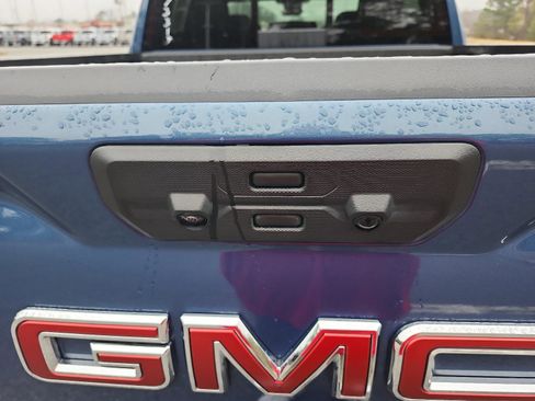 Certified 2024 GMC Sierra 1500 Denali w/ Denali Reserve Package image 11